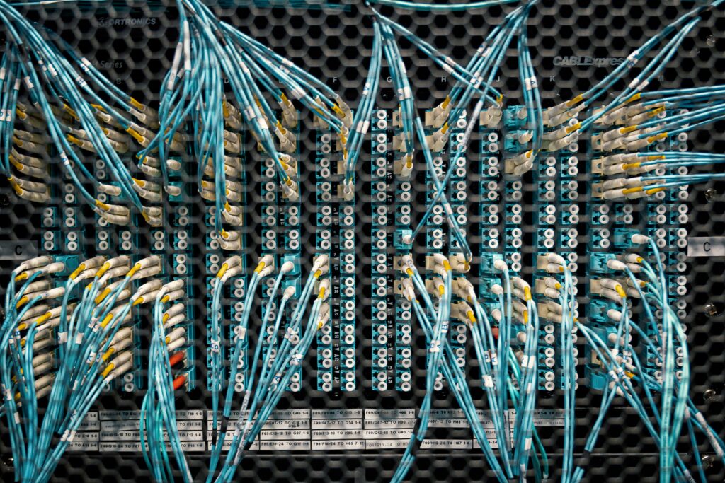Qué es MCP y por qué se ha convertido en el estándar para conectar tu IA con tus herramientas